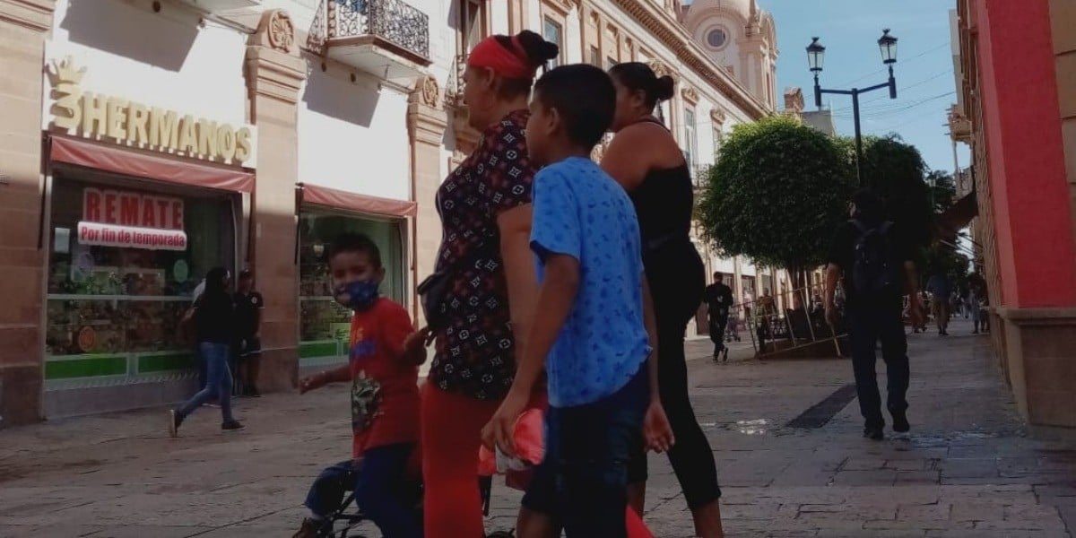 Iniciaría desconfinamiento ‘híbrido’ en octubre, adelanta López Santillana