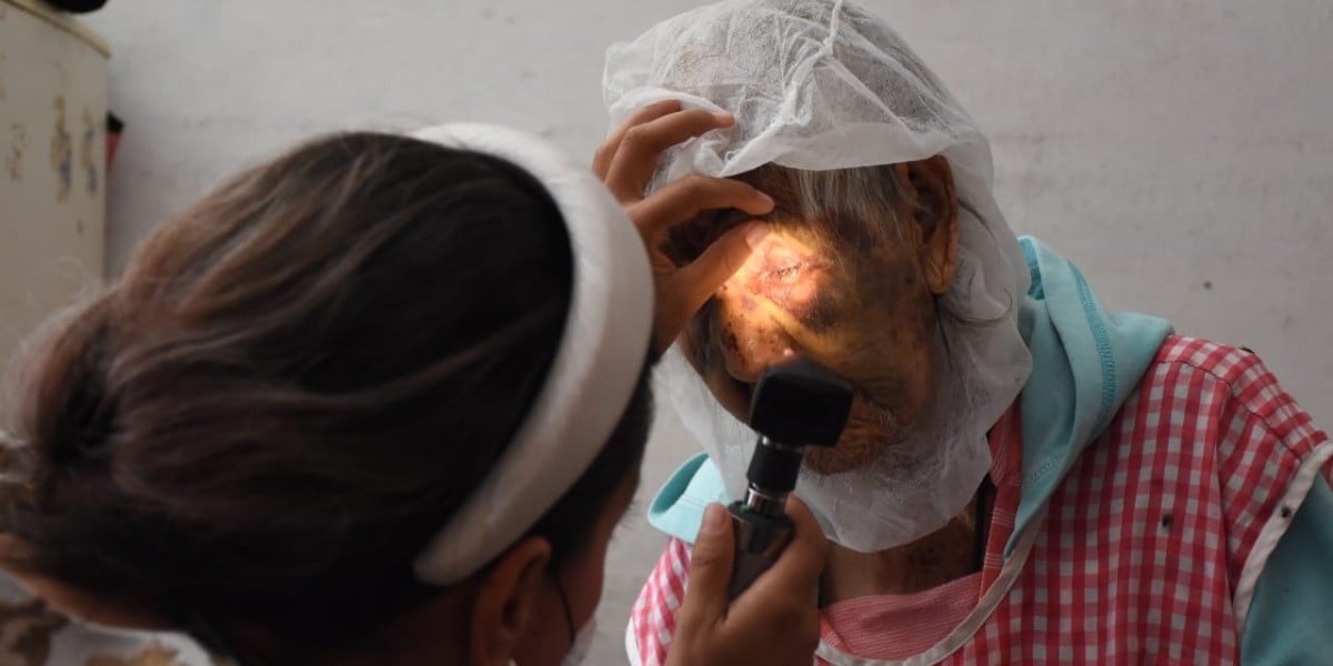 Atiende DIF caso de presunta violencia contra abuelita en León