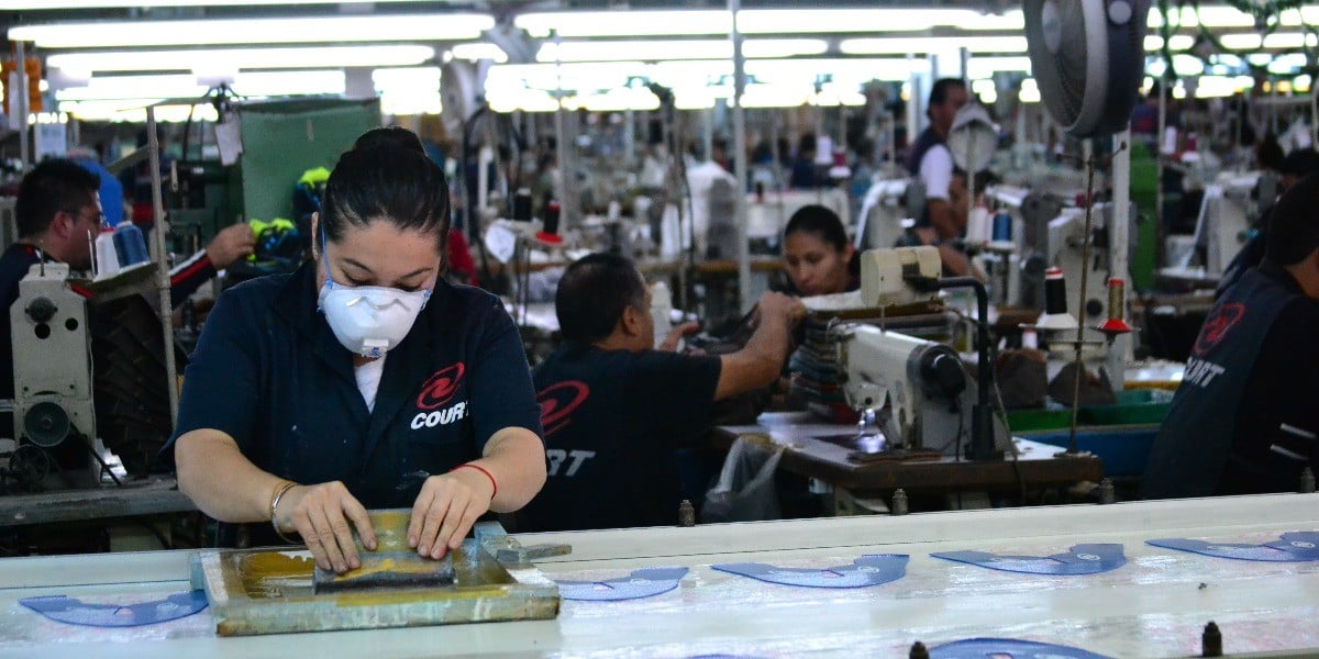 Zapateros buscan suplir insumos importados por locales