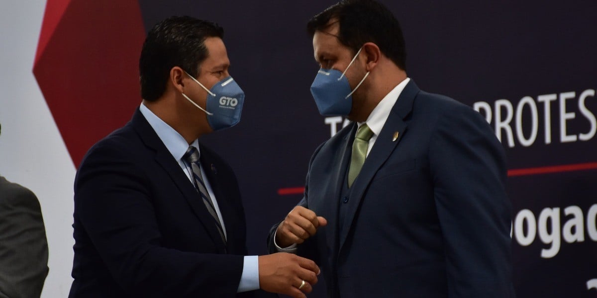 Toma protesta nuevo Consejo del Colegio de Abogados de León