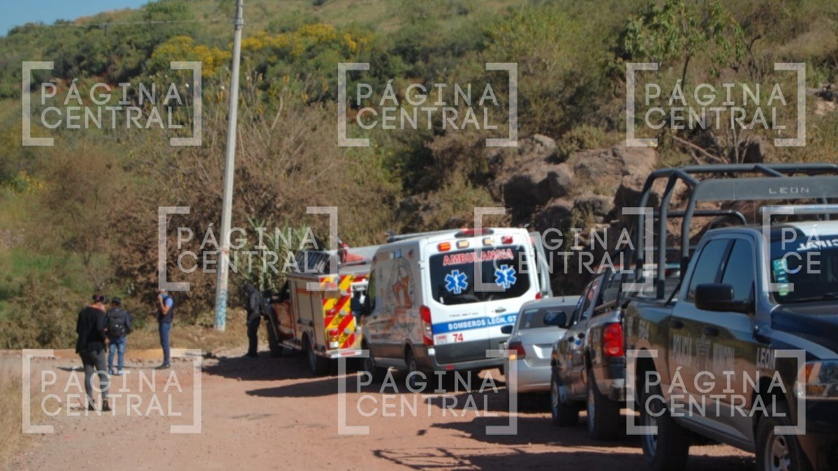 Encuentran muerta a mujer en Barranca de Venaderos