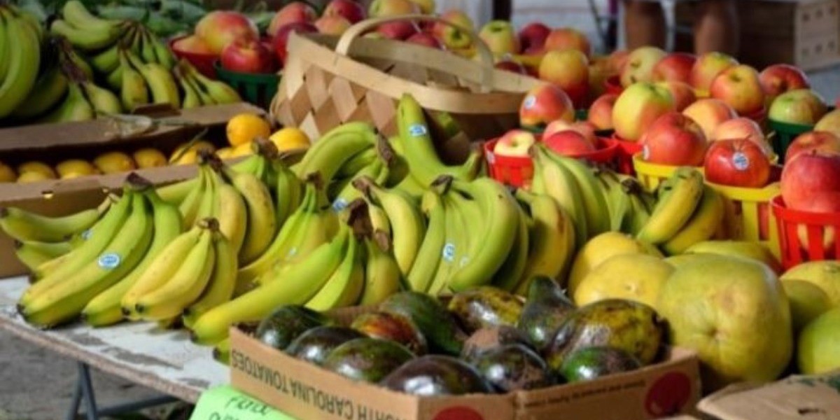 Solo el 56% de los hogares en México comen a diario frutas y verduras