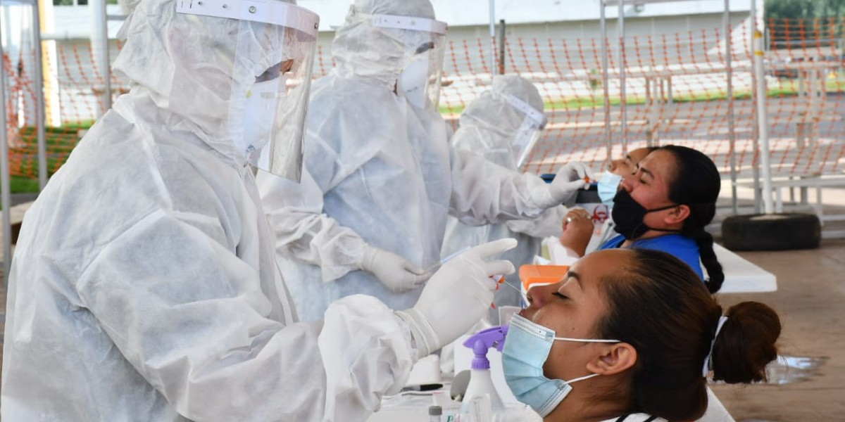 Muere primer paciente por reinfección de COVID-19