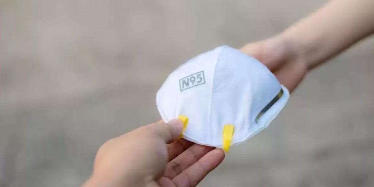 IMSS comprará 103 millones de piezas de equipo sanitario