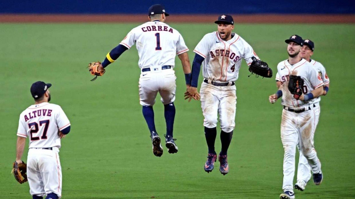 Astros evitan barrida al derrotar a Rays