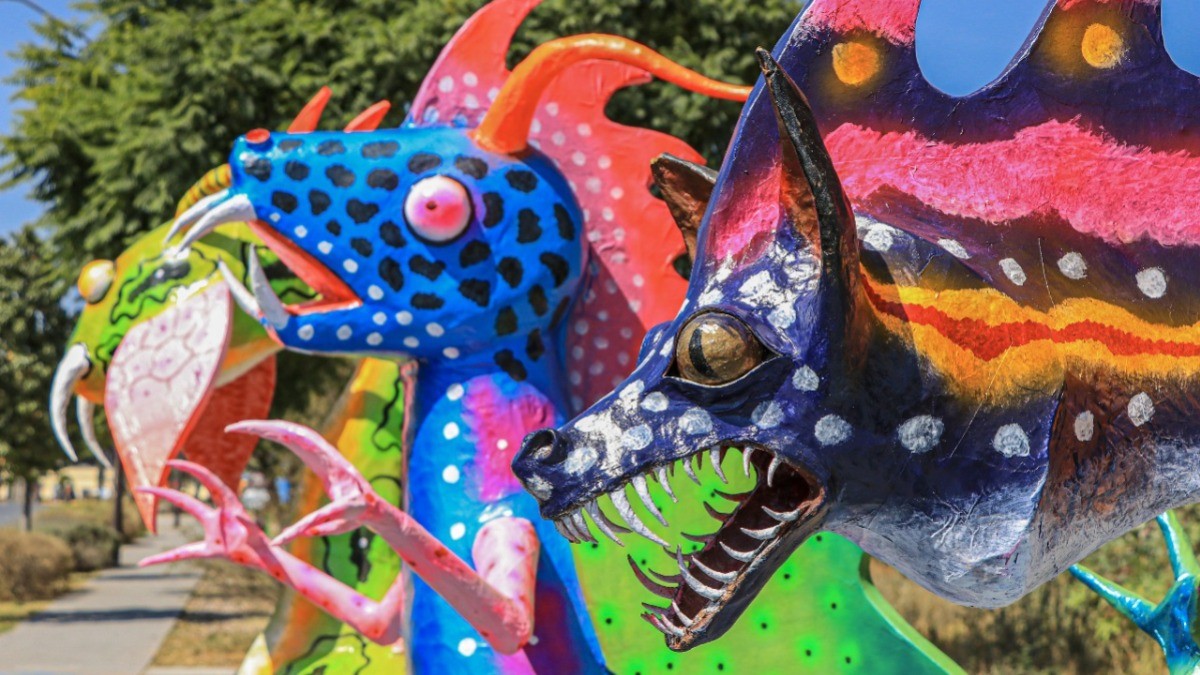 Inauguran exposición de alebrijes monumentales en San Miguel de Allende