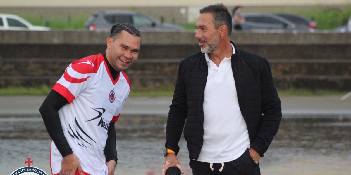 Gustavo Matosas se despide del Club Veracruzano de Futbol Tiburón