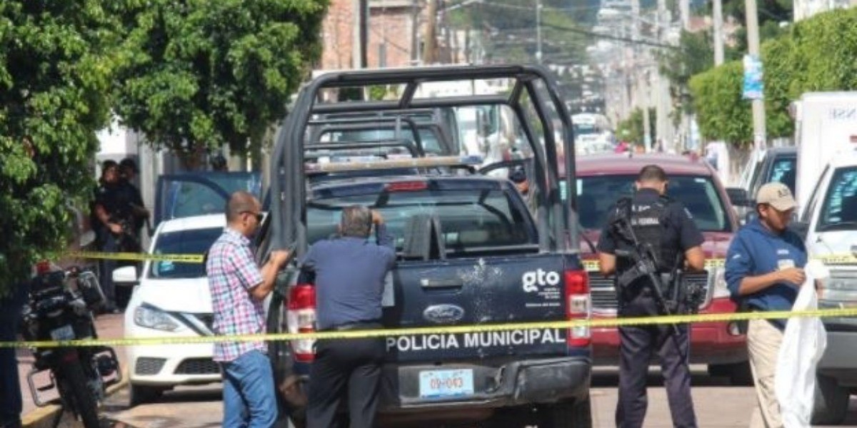 Fiscalía abre investigación por asesinato de reportero