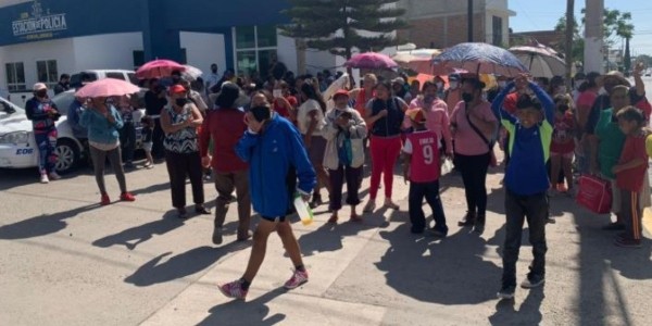 Dejan a Barranca de Venaderos a ‘secas’; colonos exigen agua