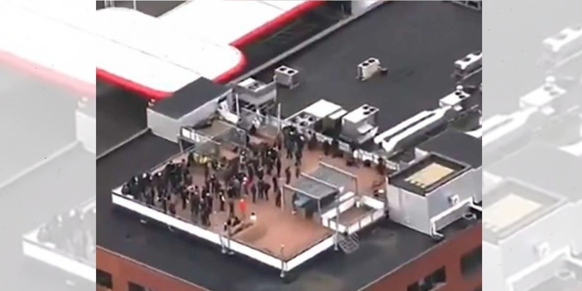 Toman rehenes en oficinas de Ubisoft en Montreal