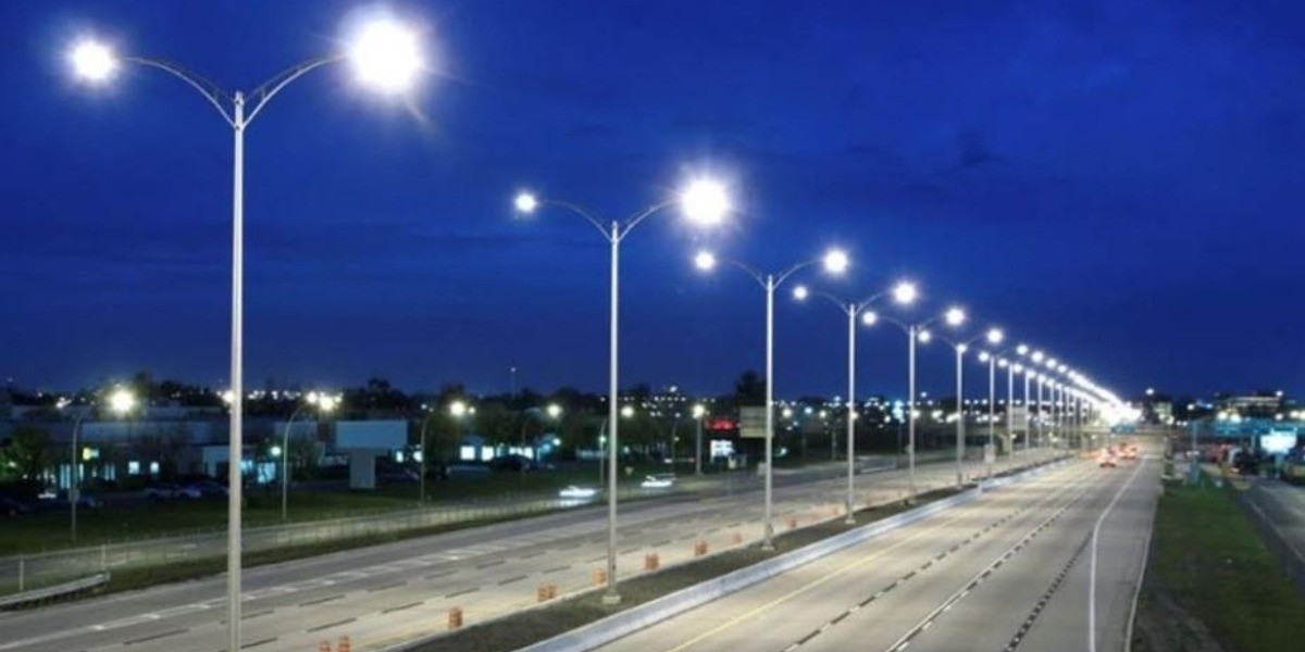 Ahorra León 167 millones de pesos con iluminación LED