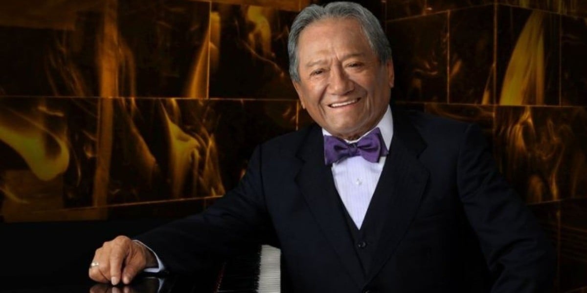 Hospitalizan a Armando Manzanero por Covid-19