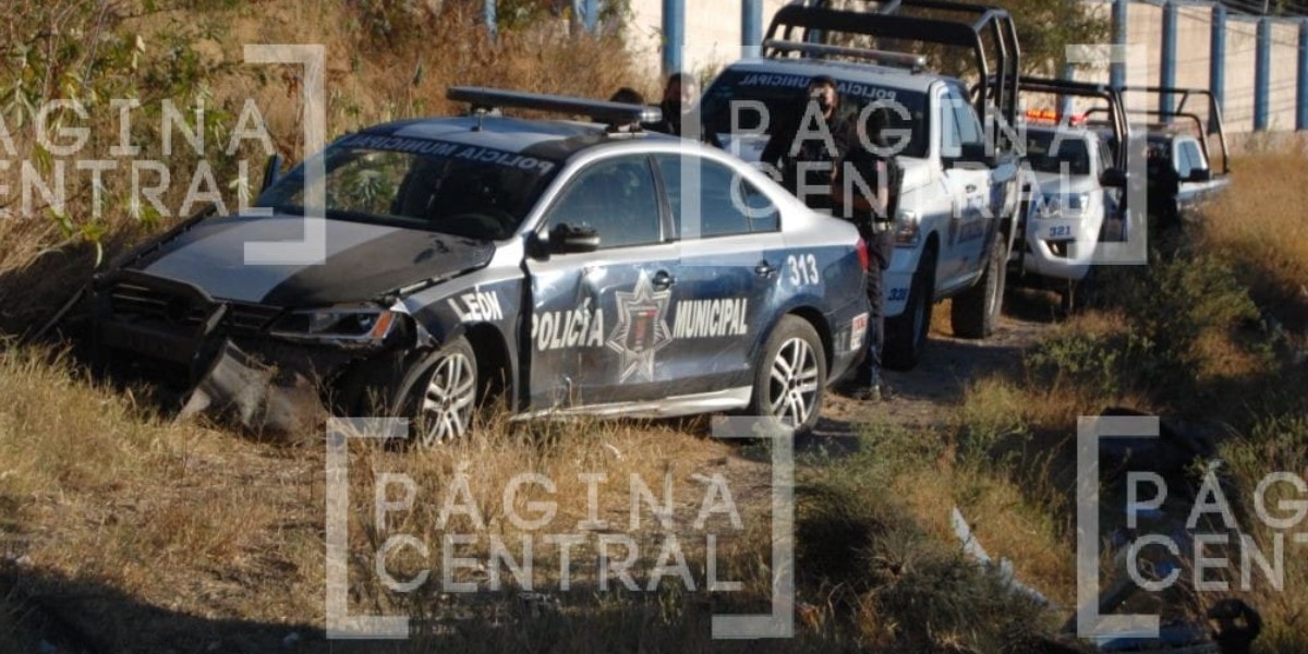 Patrulla queda como pérdida total tras chocar en Cañada del Refugio