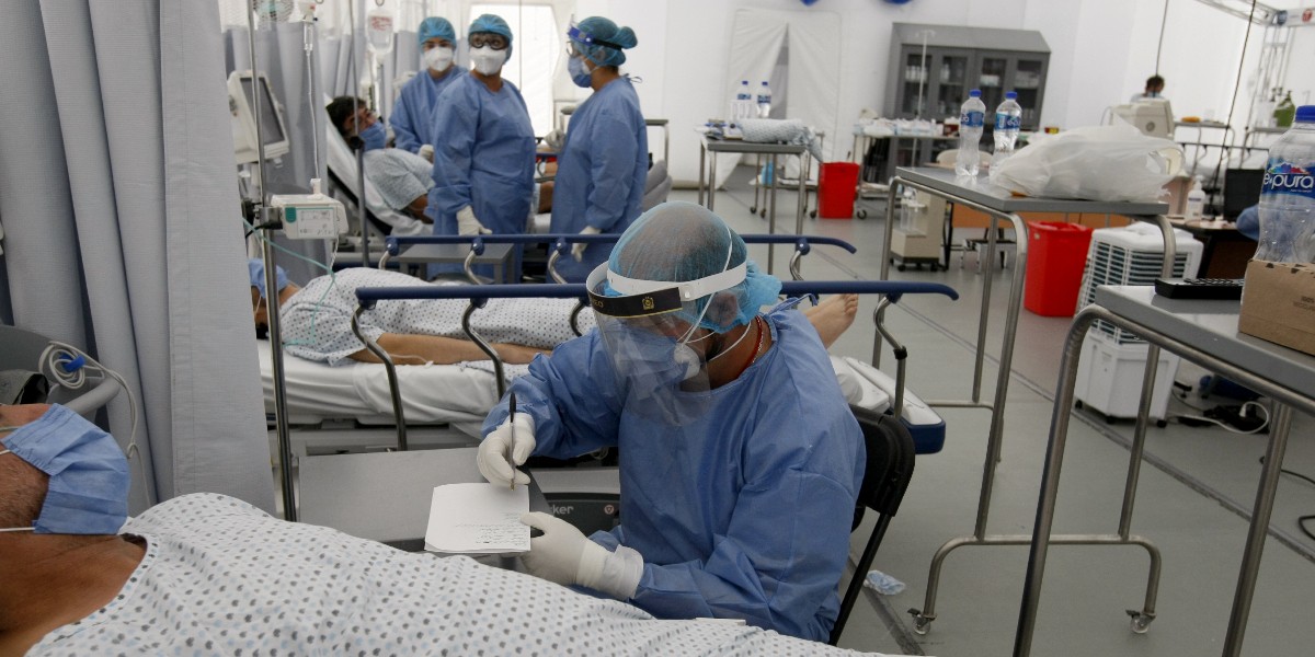 'Rebrote ya superó los números de junio': López-Gatell