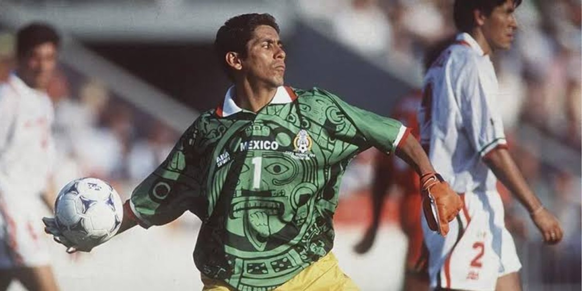 Buscan que Jorge Campos sea diputado federal por el PES