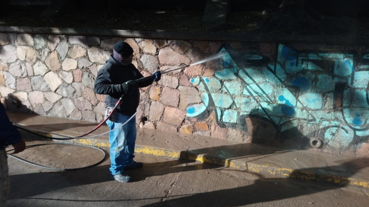 Embellecen Centro Histórico de Irapuato con patrulla urbana