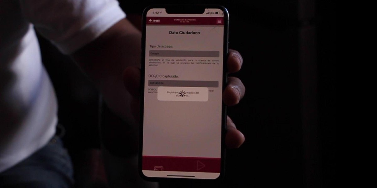 'No sirve la app para reunir firmas': Candidatos independientes