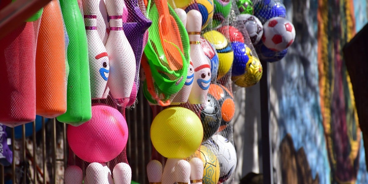 Elegir juguetes de acuerdo a la edad, tarea de los Reyes Magos