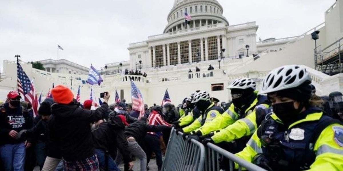 Tensión en Estados Unidos, seguidores de Trump toman el Capitolio