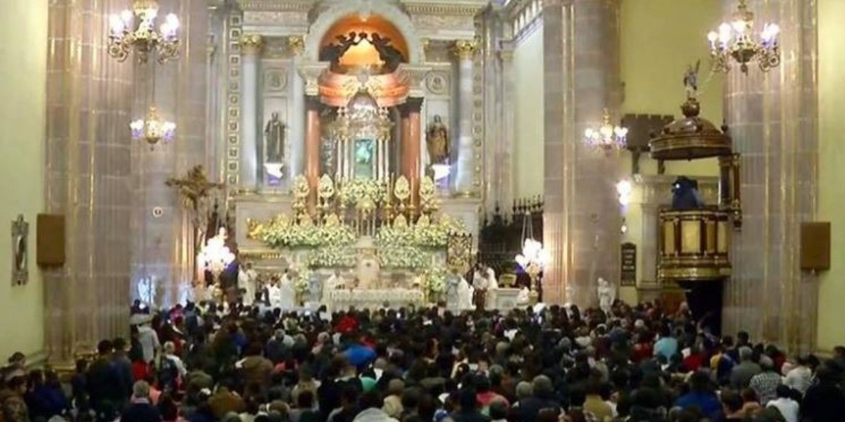 Sanjuaneros se quedan sin festejo; cerrarán la Catedral de San Juan de los Lagos