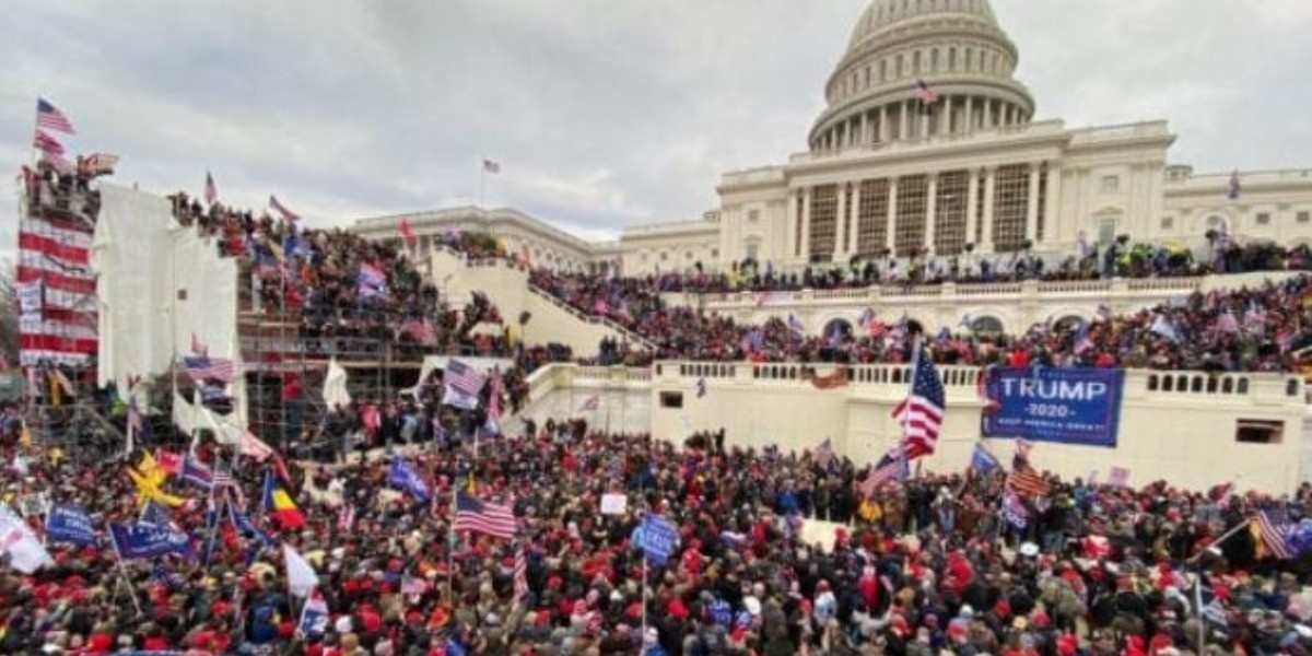 Congreso de EE. UU. avala nuevo juicio político contra Trump