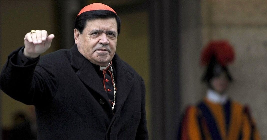 Intuban al cardenal Norberto Rivera