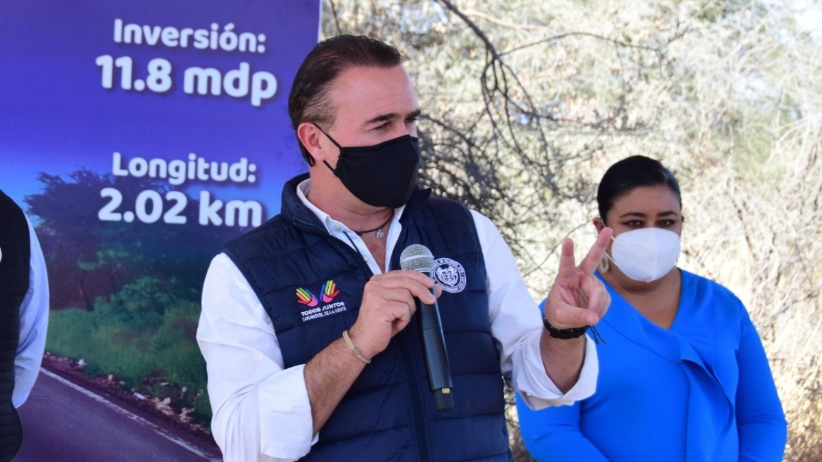 Paga gobierno sanmiguelense deuda pública