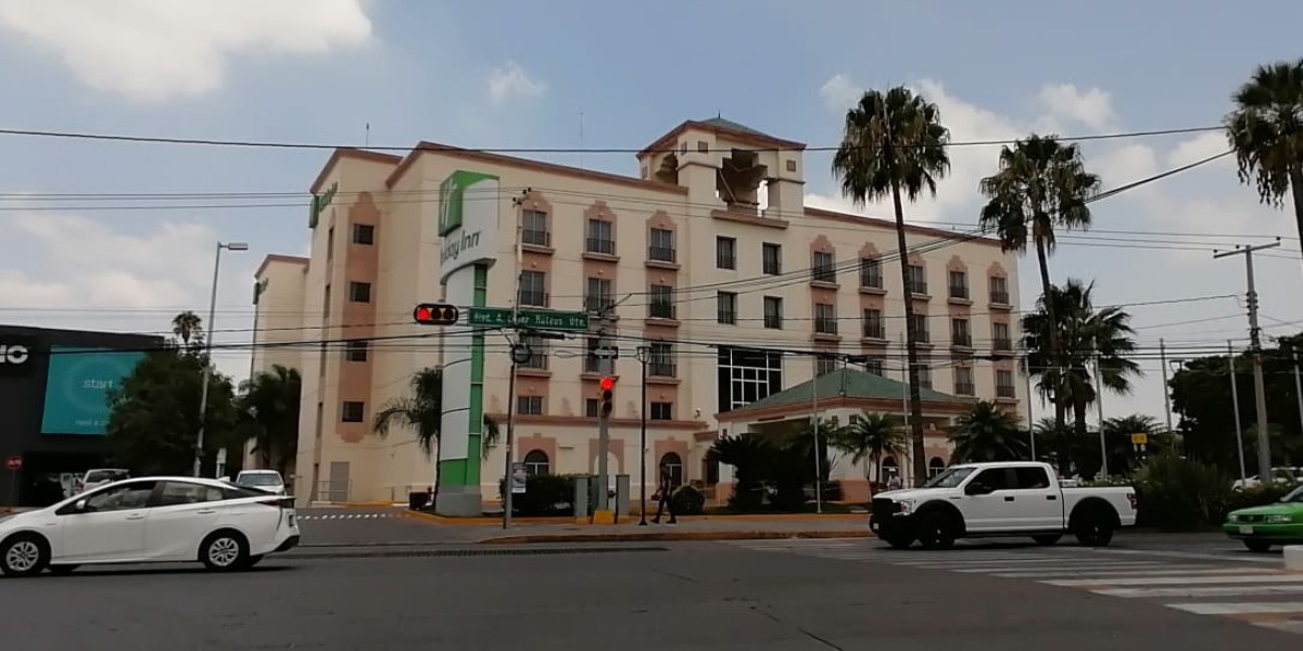 Pandemia causa caída del sector turismo en León en 2020