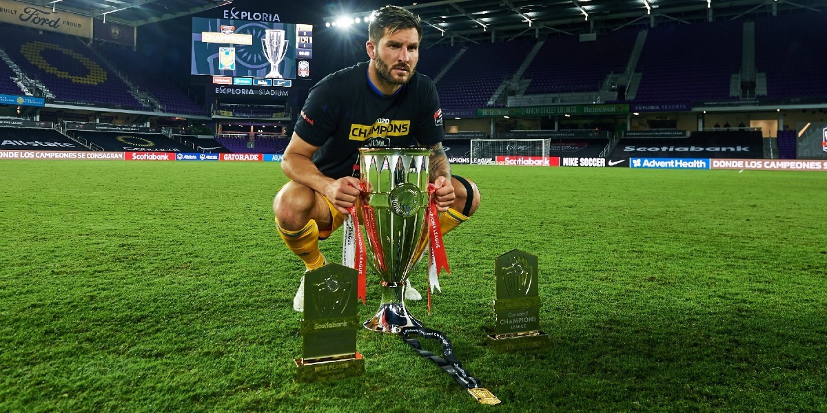 Explota Gignac contra los críticos de Tigres