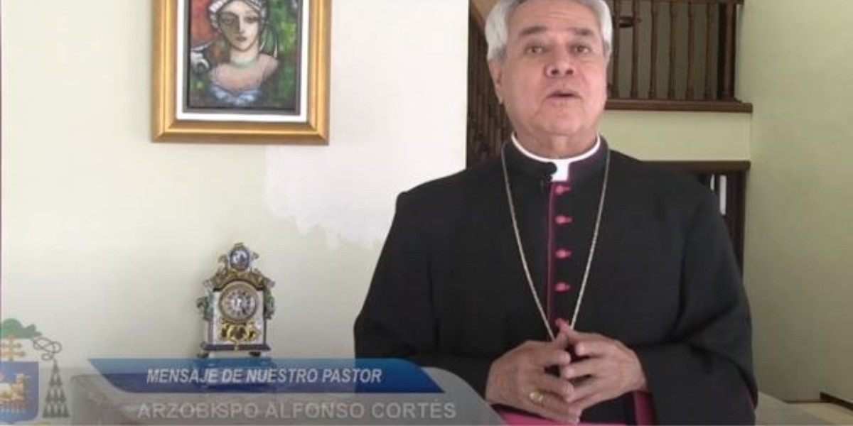 Amor para reconstruir a la sociedad: arzobispo de León