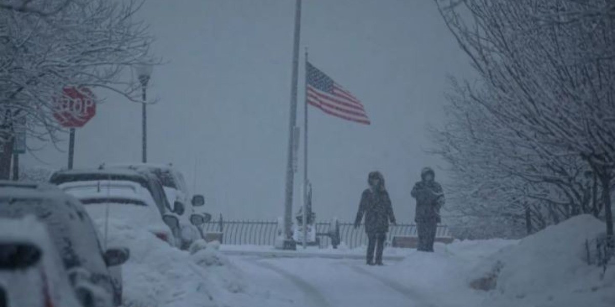 Apagones y bajas temperaturas en Estados Unidos dejan 15 muertos