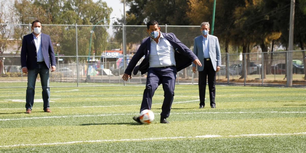 Diego Sinhue entrega infraestructura deportiva en León