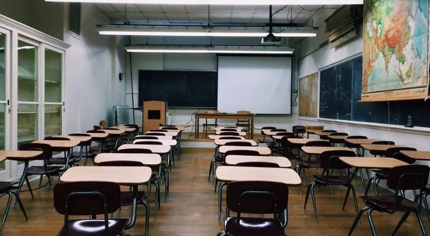 Volverán escuelas privadas a las aulas este primero de marzo