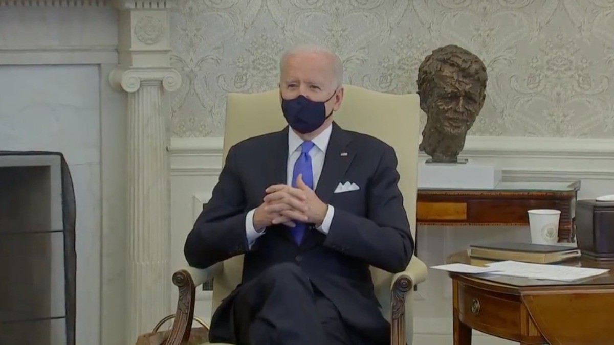 Revocación de uso de cubrebocas obligatorio es “pensamiento neandertal”