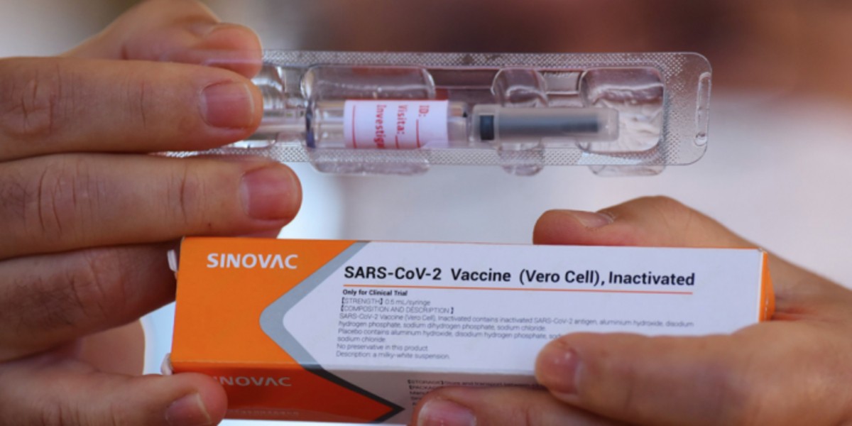 En duda eficacia de vacuna Sinovac por incumplir enfriamiento: profesionistas