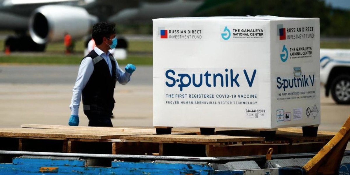 Llegan a México 200 mil dosis más de la vacuna rusa 'Sputnik V'