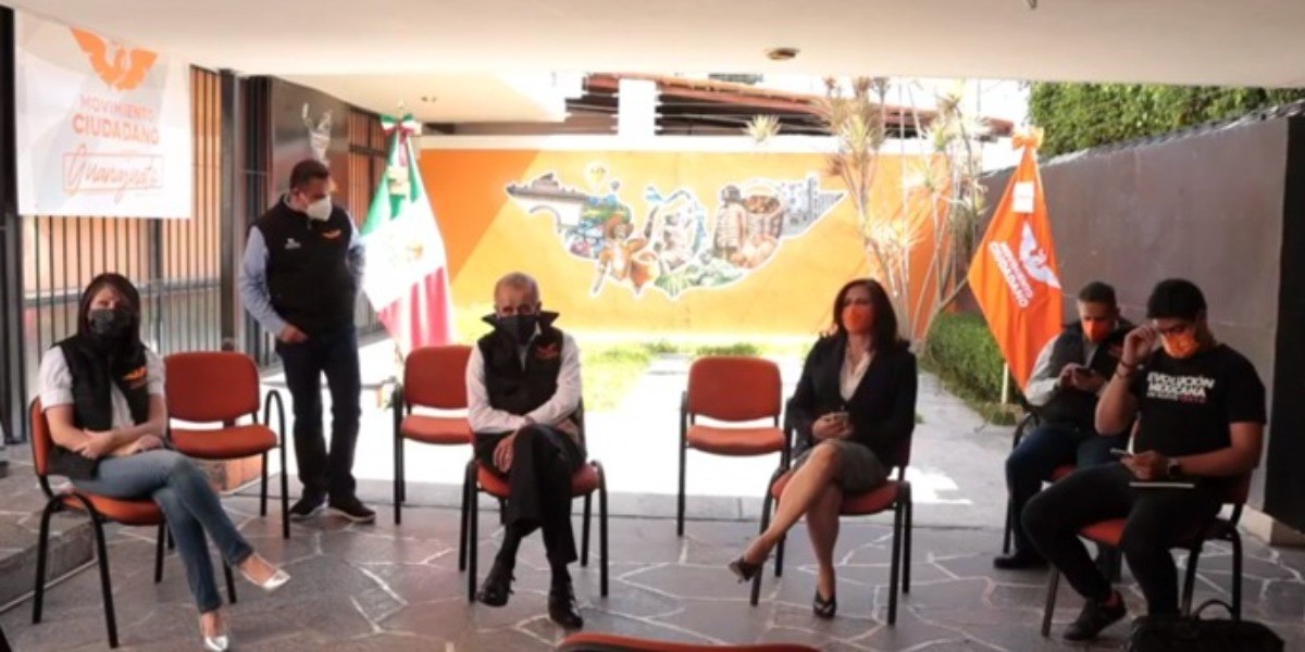 Córdova Villalobos reaparece en Movimiento Ciudadano