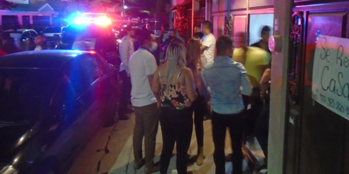 Suspenden seis fiestas y dos bailes sonideros en León