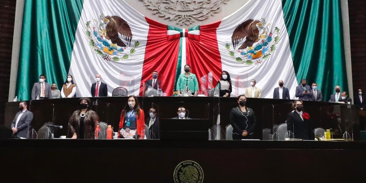 Piden licencia 111 diputados federales para buscar otros cargos