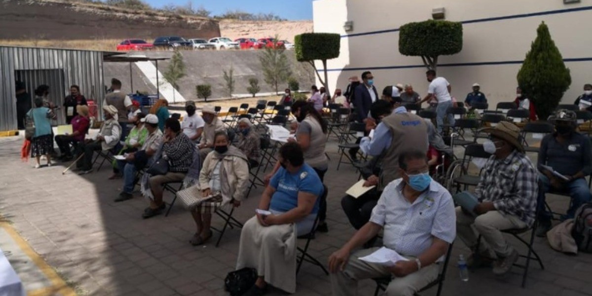 Alistan en León posibles puntos de vacunación contra COVID-19