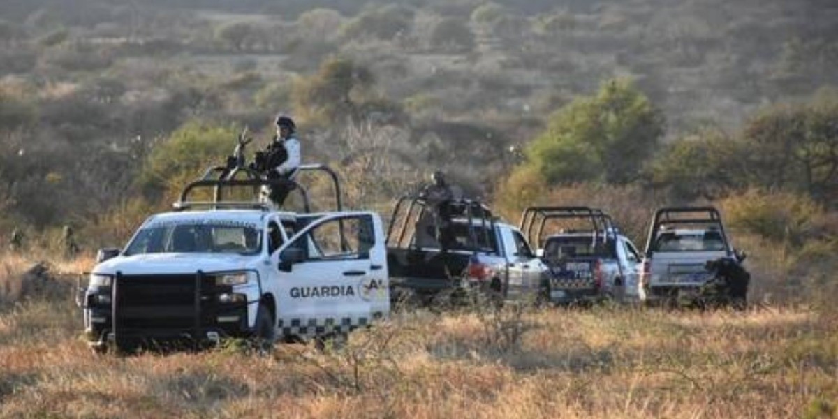 Logran colectivos de personas desaparecidas acuerdos con FGE; habrá submesas temáticas