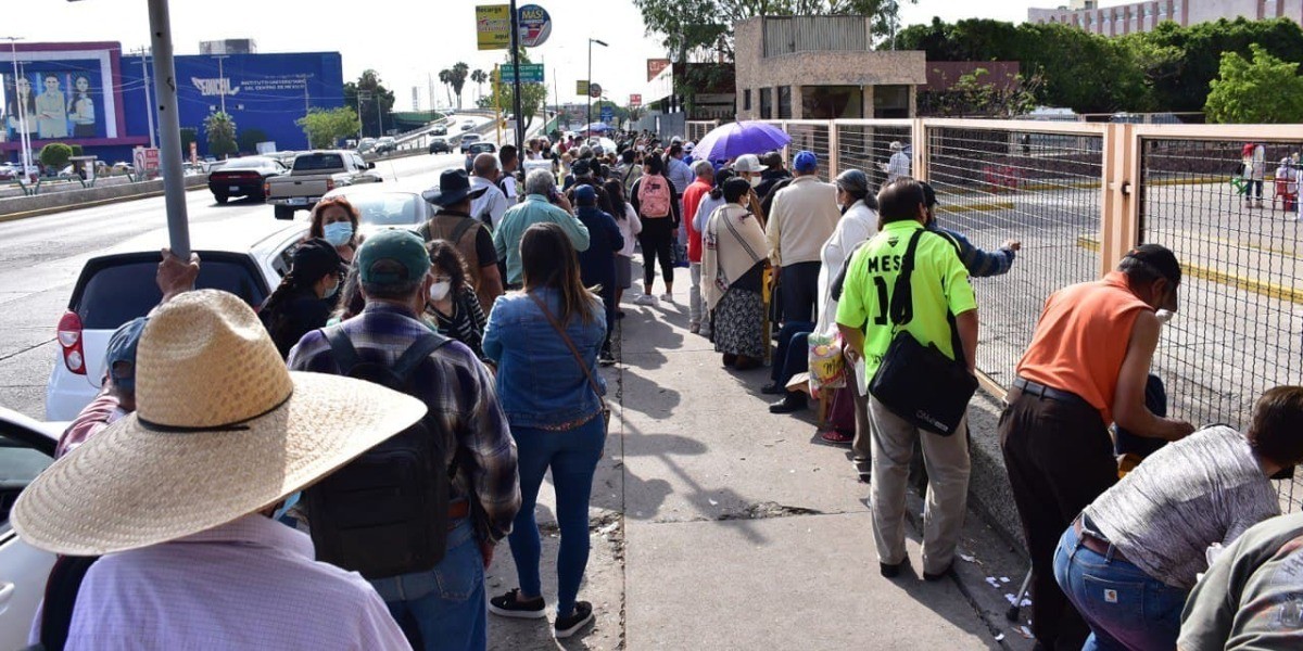 Van más de 88 mil vacunas aplicadas a adultos mayores en León
