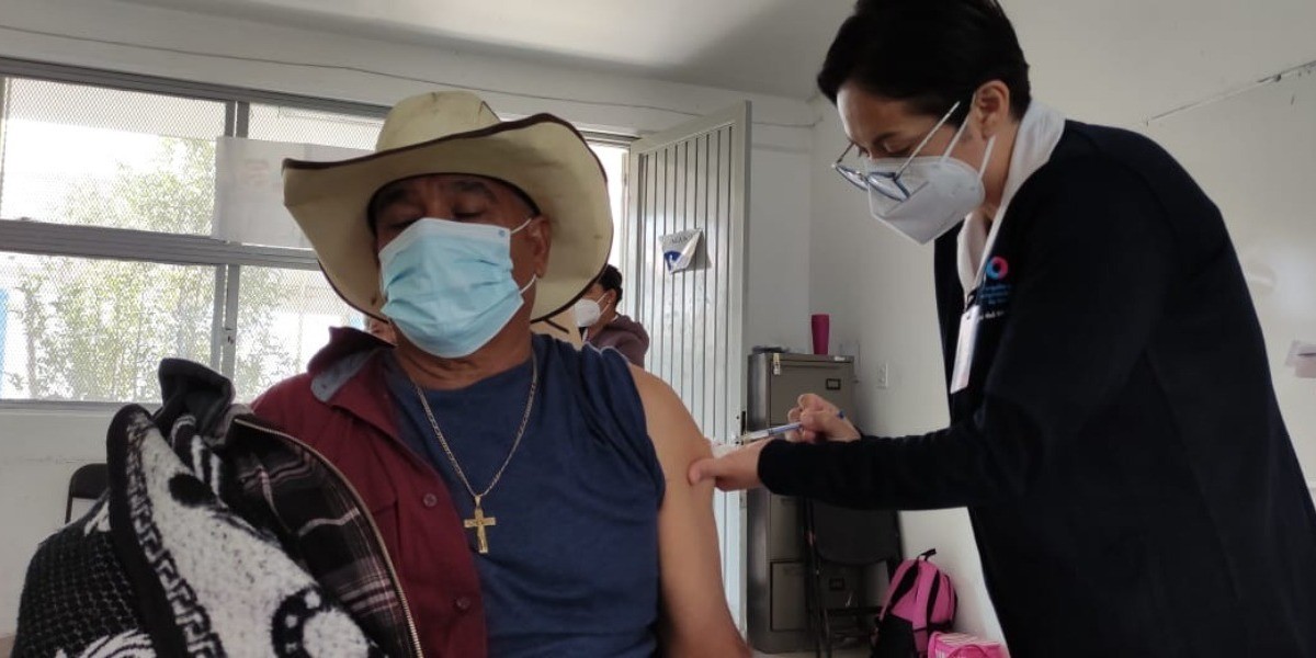 Anuncian más vacunas de Pfizer y Sputnik para 11 municipios