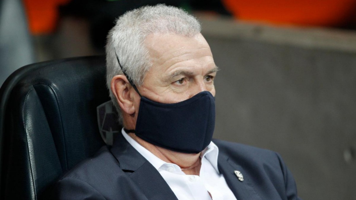 Javier Aguirre, separado de Rayados por incumplir protocolo