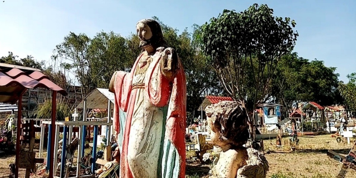 Panteones en León reabren a partir del lunes