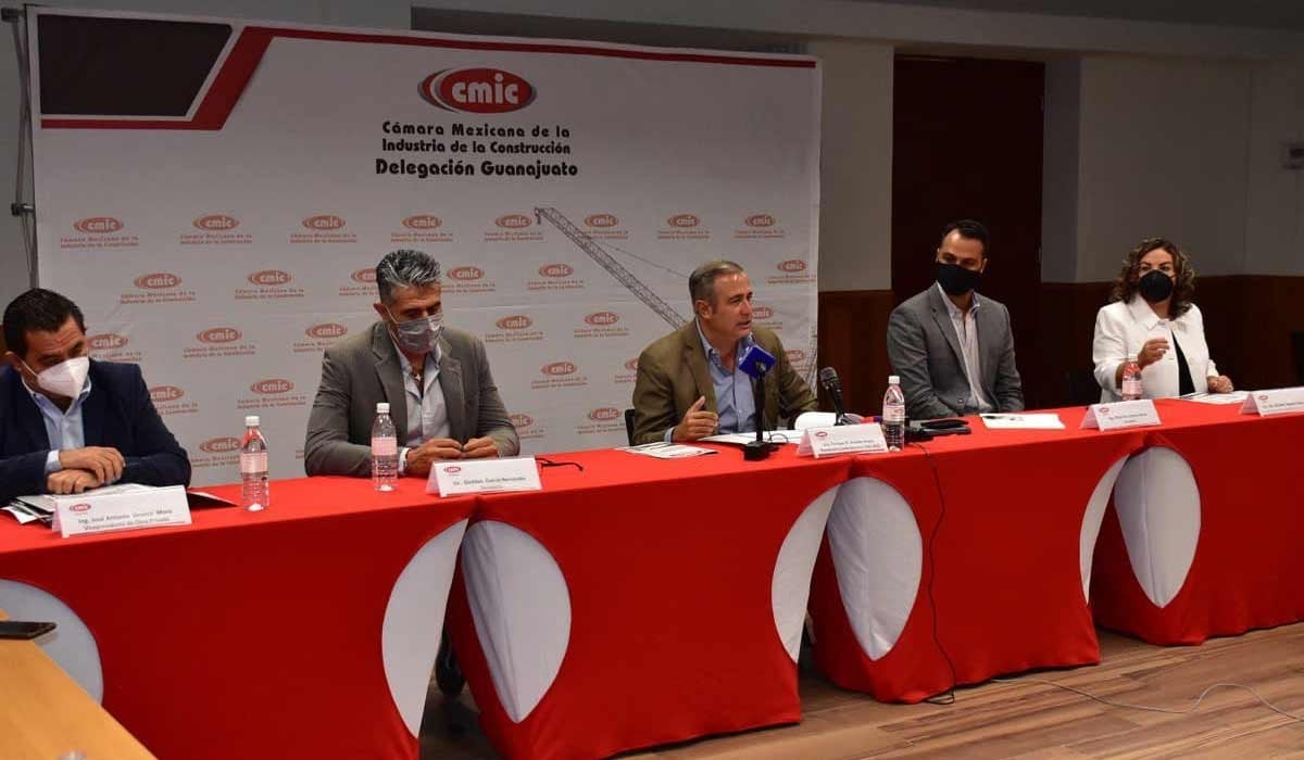 CMIC entregará propuestas de obra pública a candidatos