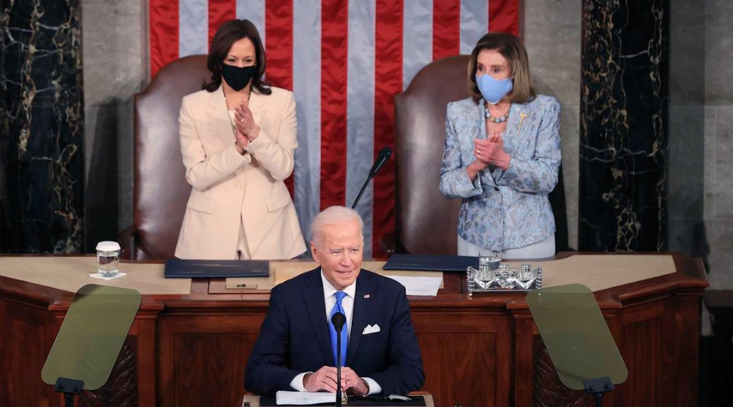 Ya es hora de que grandes empresas y ricos paguen impuestos justos: Joe Biden