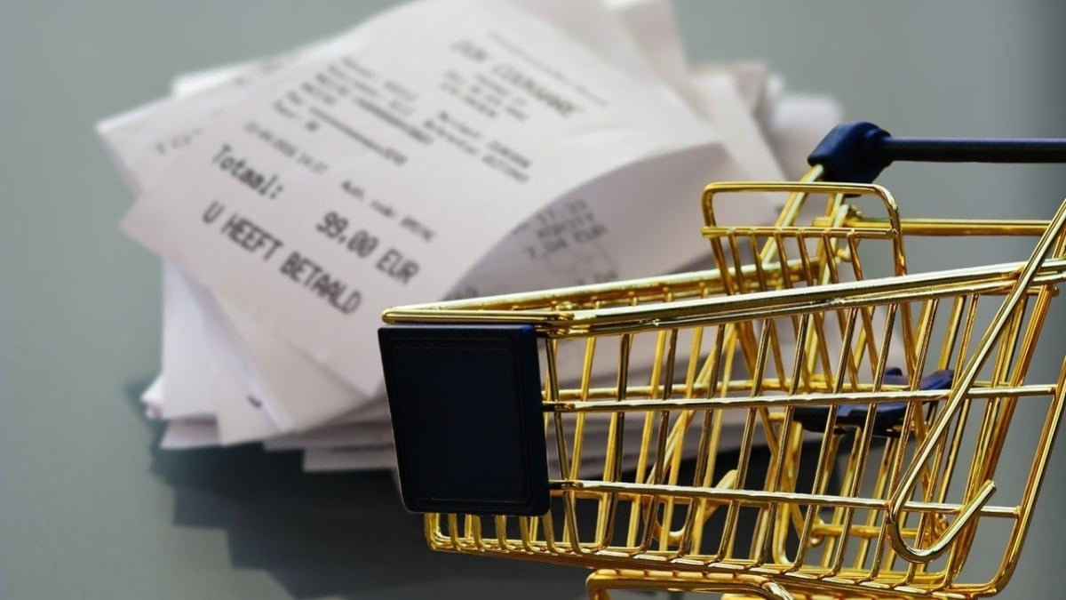 Llama Profeco a detener revisión de tickets antes de salir de tiendas de autoservicio