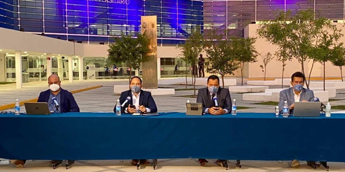 Vacunación anticovid-19 a maestros del 4 al 7 de mayo