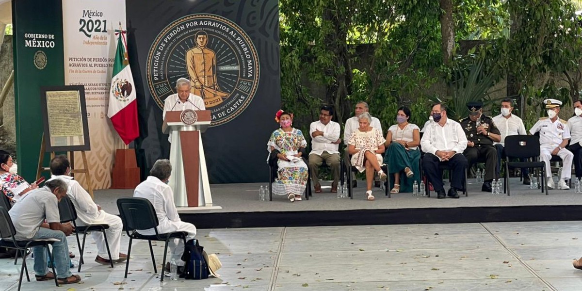 Se disculpa López Obrador con el pueblo maya